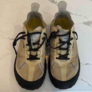 Norda 001 Trail Running Shoe- size 10.5